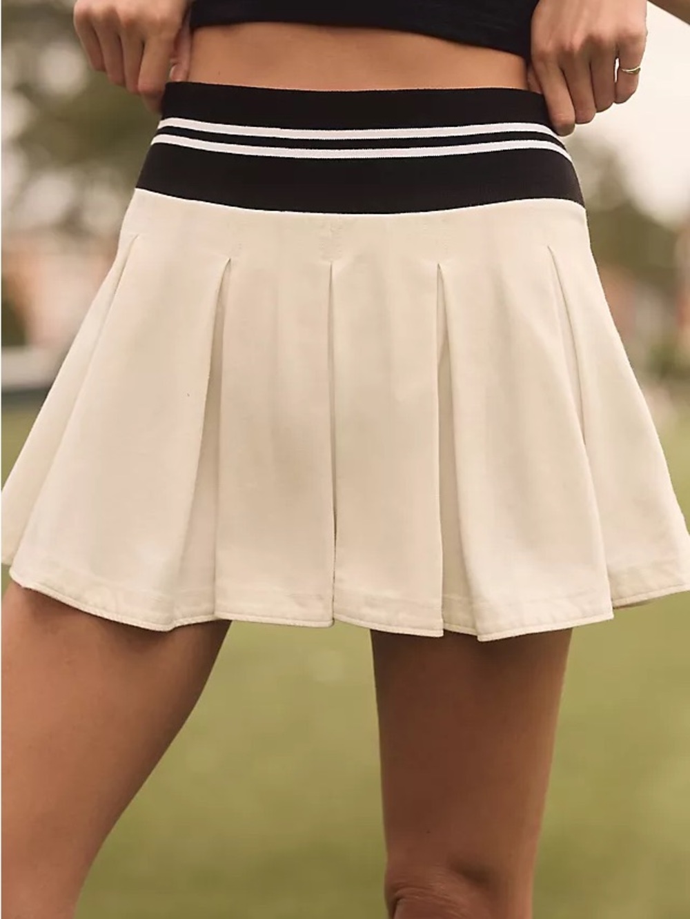NWT Anthropologie Cream Pleated Mini Skirt with Black Striped Stretch Waistband